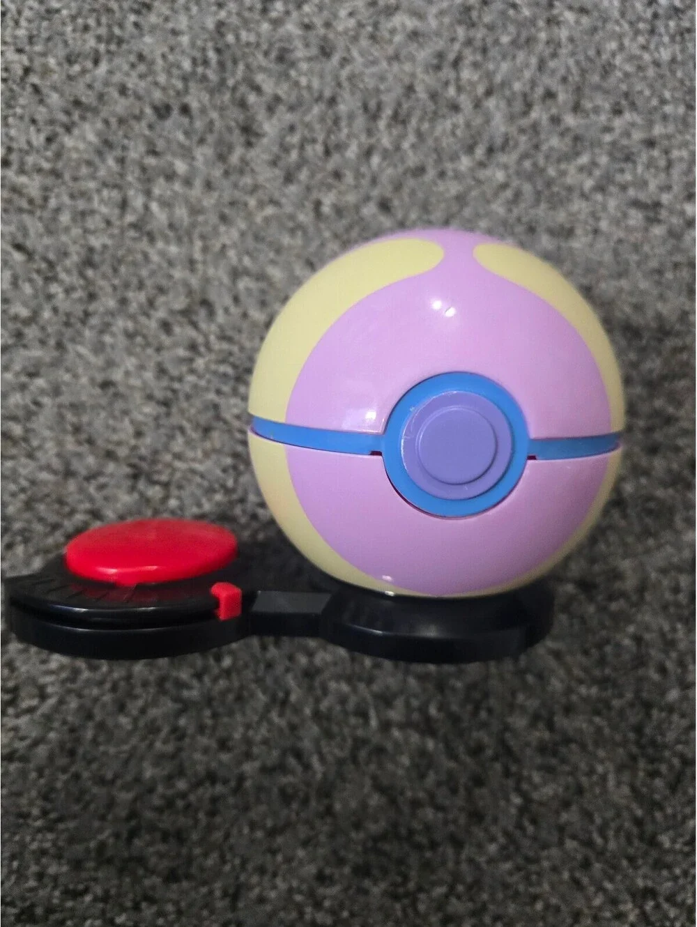Pokémon Rare Fast Ball Battle Surprise Attack Game Poke Ball Pikachu Pink